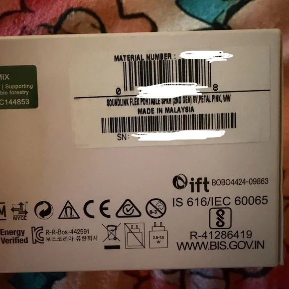 Bose SoundLink Portable Speaker in Pink - Picture 4 of 4